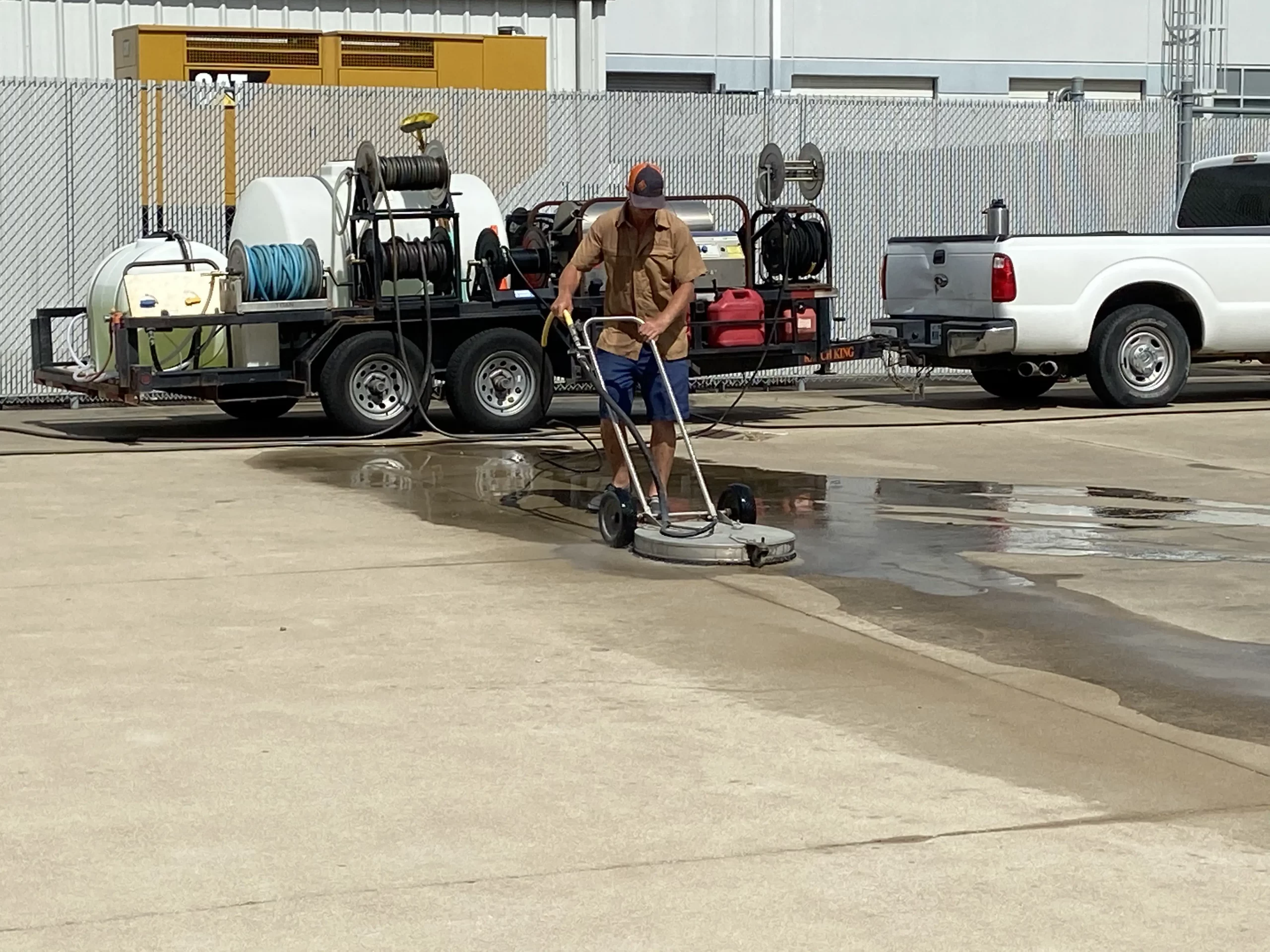 parking-lot-power-wash-cleaning